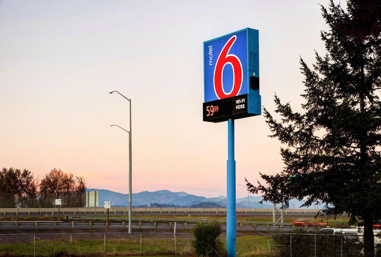 Motel 6-Troutdale, Or - Portland East Eksteriør bilde
